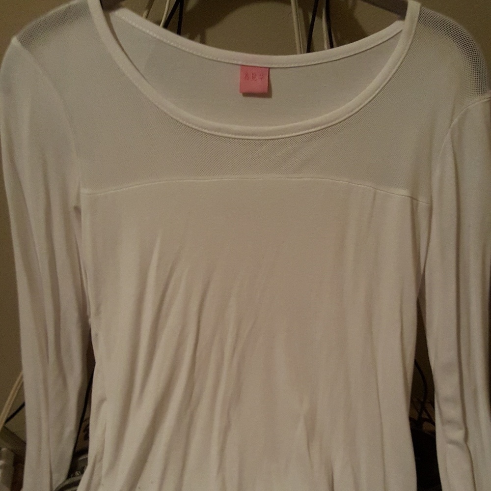 💥BRAND NEW 💥 WHITE KNIT TOP - SMALL